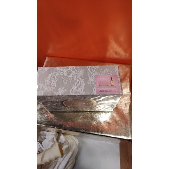 1970's-80's Houbigant Chantilly Gift Set - Picture 10 of 11